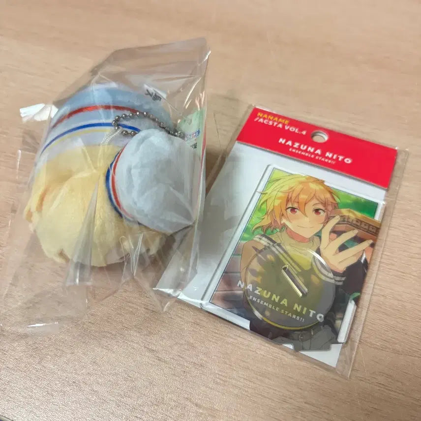 [BUNJANG] Ensemble Stars! Rabbits Nitto Nazuna Unit Outfit Naname Acrylic Stand Bundle Set / 8/27까지판매) 앙스타 라빗츠 니토 나즈나 유닛복 모찌마스 나나메 아크릴 일괄