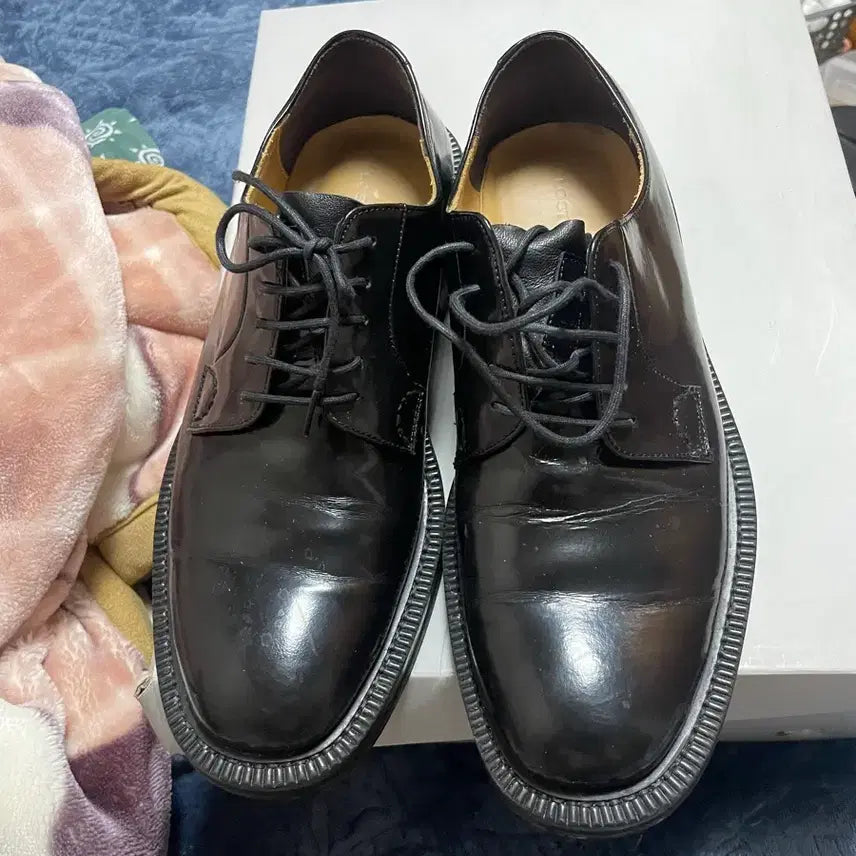[BUNJANG] Lost Garden Shoes Size 245 (Fits 250-255) / 로스트가든 구두 245(실측 250 255)