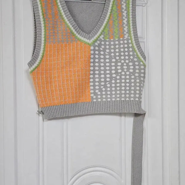[BUNJANG] It Michaa 22' Adjustable Strap Unique Knit Vest / 잇미샤 22년 끈조절 유니크 니트 베스트 조끼