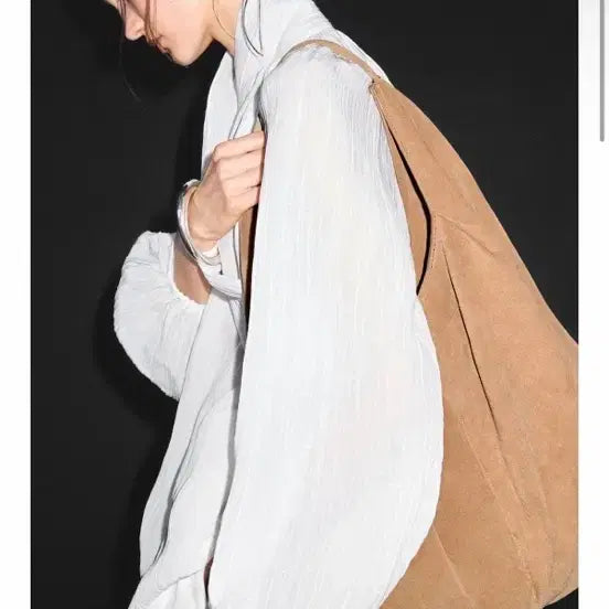 [BUNJANG] Massimo Dutti Maxi Suede Leather Shopper Bag Limited Edition / 새상품)마시모두띠 맥시 스플릿 스웨이드 레더 쇼퍼백 - 한정판