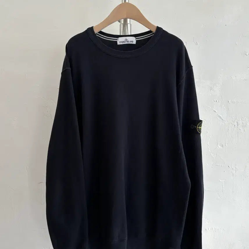 [BUNJANG] Stone Island Patch Navy Sweatshirt / Stone-Island 스톤 아일랜드 와펜 네이비 스웻셔츠 맨투맨