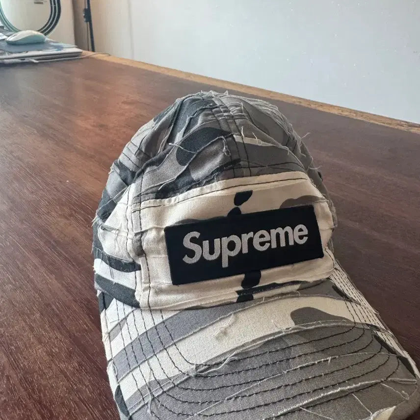 [BUNJANG] Supreme Camouflage Pattern Baseball Cap / 슈프림 카모플라주 캡 모자