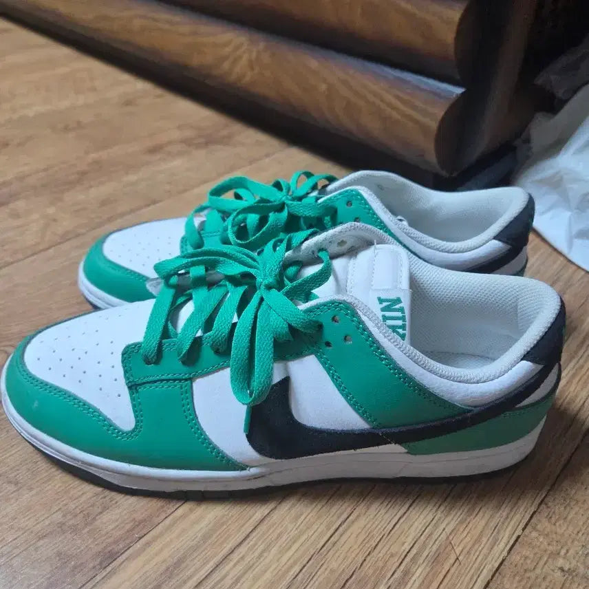 [BUNJANG] Nike Dunk Low Green White / 나이키 덩크 로우 그린 화이트