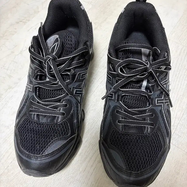[BUNJANG] Asics Gel-Quantum Kinetic Graphite Grey Black / 아식스 젤 퀀텀 키네틱 그래파이트 그레이 블랙 260