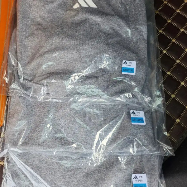 [BUNJANG] Doosan Bears Player Issued Under Armour Compression Long Sleeve (2XL, 3XL) / 두산베어스 선수지급용 언더스판 새재품 판매!!
