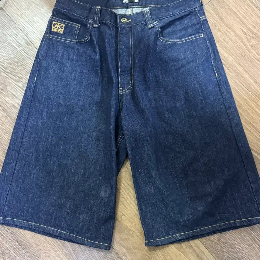 [BUNJANG] ERTR Bermuda Shorts / ERTR 버뮤다 팬츠 팝니다