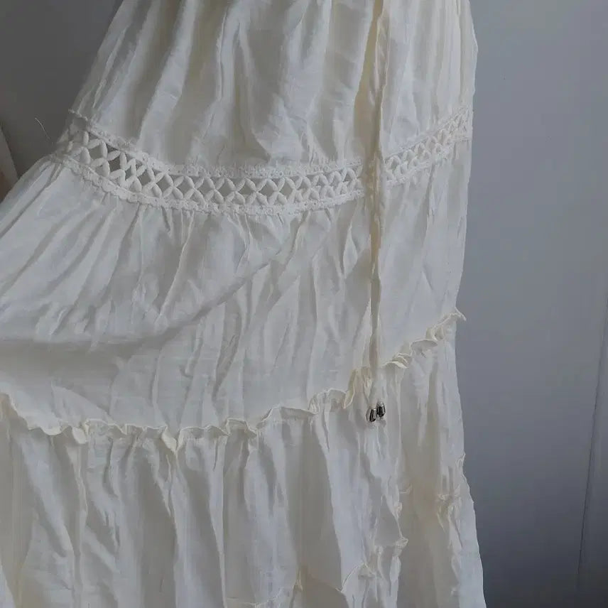 [BUNJANG] Ivory Tiered Maxi Skirt / [새상품] 아이보리색 캉캉 스커트