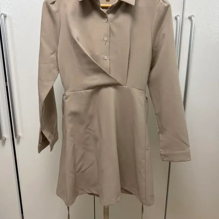 [BUNJANG] Modern Beige Wrap Dress / [하객룩] 모던 베이지 랩 원피스