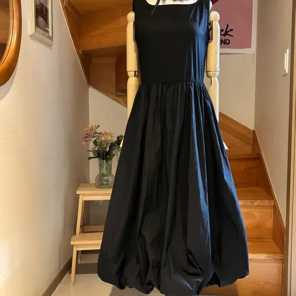 [BUNJANG] Black Volume Hem Ribbon Detail Long Dress / 블랙 원피스 볼륨 밑단