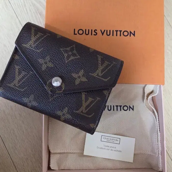 [BUNJANG] Louis Vuitton Bifold Wallet / 루이비통 반지갑 -9만원