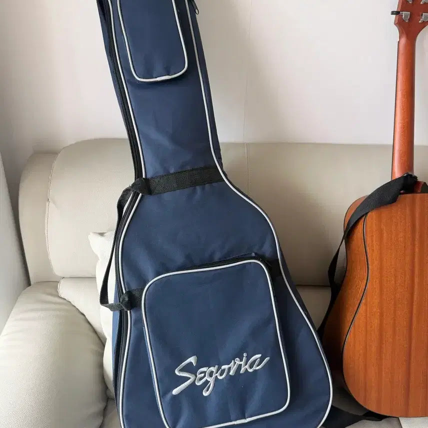 [BUNJANG] Segovia D-100SN Acoustic Guitar with Gig Bag / 세고비아 어쿠스틱 기타