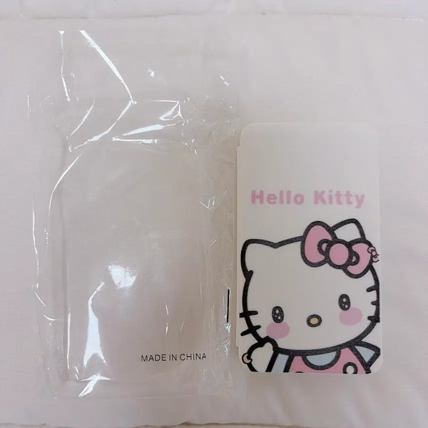 [BUNJANG] Hello Kitty 4-Piece Nail Care Set with Portable Case / [새상품] 헬로키티 손톱깎이 4종 풀세트/휴대용 케이스