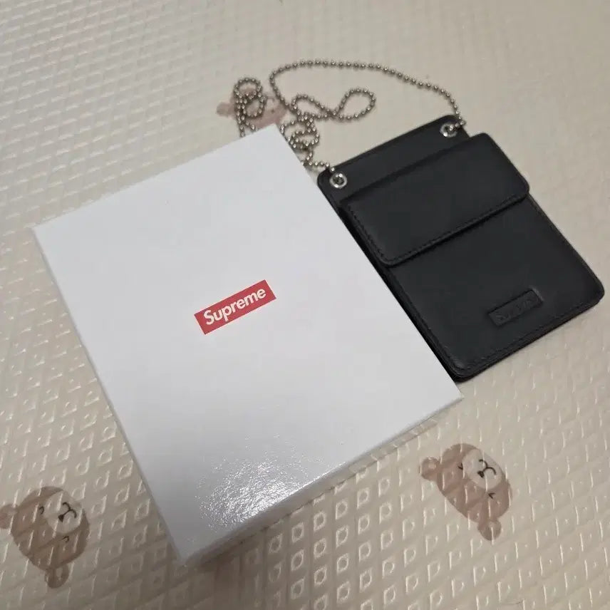 [BUNJANG] Supreme Leather ID Holder Wallet Black (18FW) / 슈프림 레더 ID 홀더 월렛 블랙 (18FW)