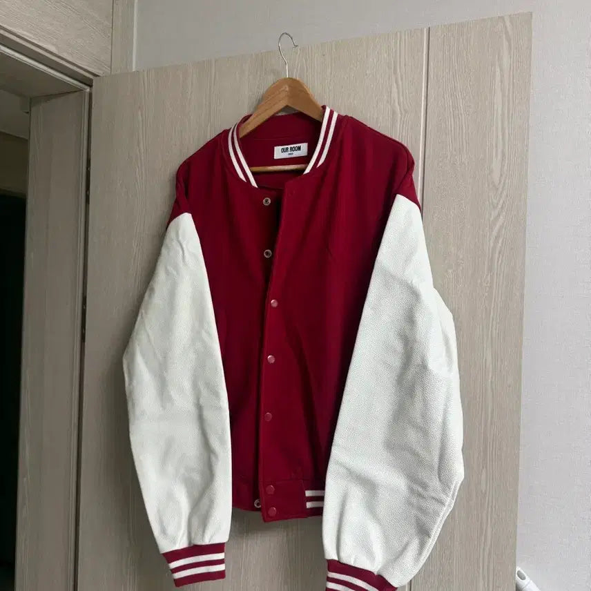 [BUNJANG] Color Block Varsity Jacket Red White / 배색 바시티 자켓 레드 화이트