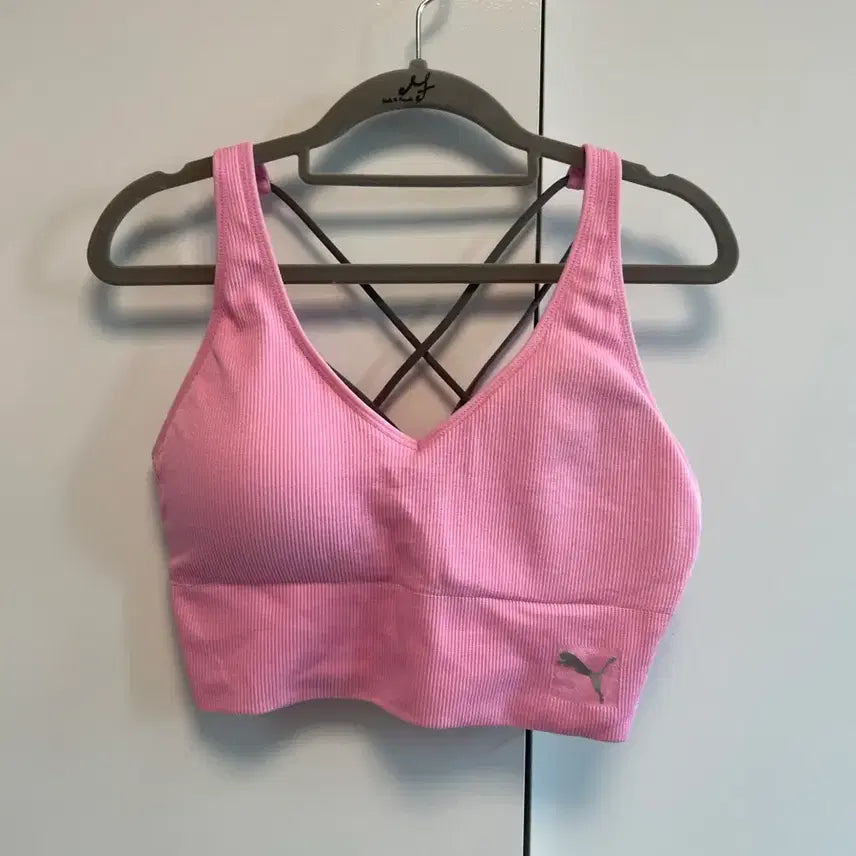 [BUNJANG] Puma Pink Sports Bra (Built-in Cups) / PUMA 푸마 핑크 브라탑 새제품 (캡내장)