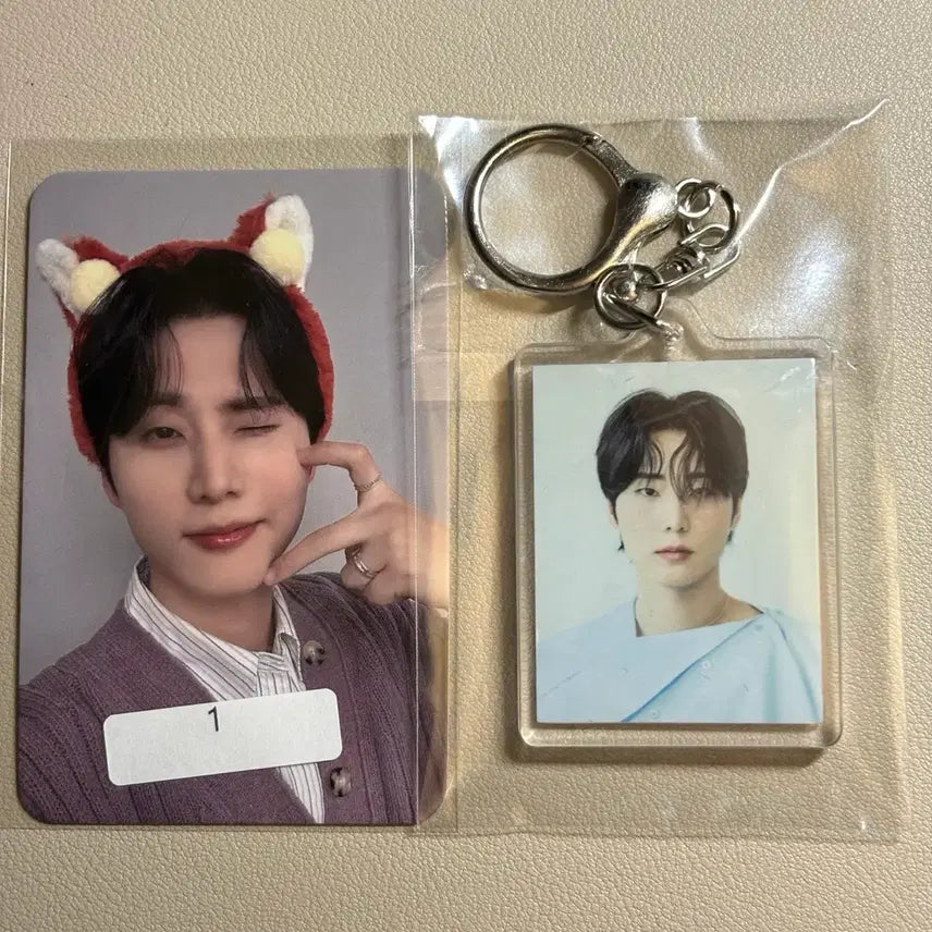 [BUNJANG] Young K Who'sfan Fox Photocard + ID Photo Bundle Set / 영케이 후즈팬 여우포카 + 증명사진 일괄