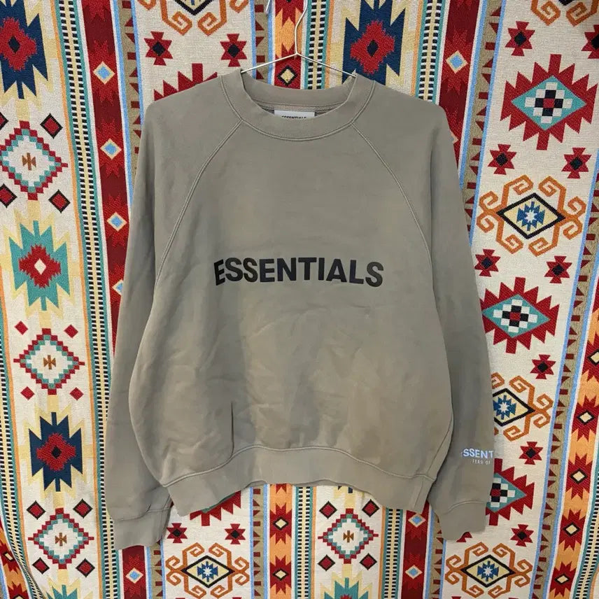 [BUNJANG] Fear of God Essentials Big Logo Sweatshirt / 피어오브갓 에센셜 빅로고 스웻 맨투맨 XS