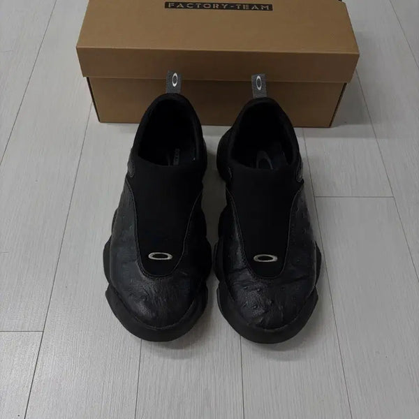 [BUNJANG] Oakley Brain Dead Ostrich 250 / 오클리 브레인데드 오스트리치 250