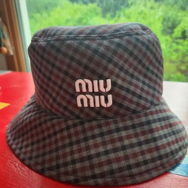 [BUNJANG] Miu Miu Check Bucket Hat L / 미우미우 체크 버킷햇L