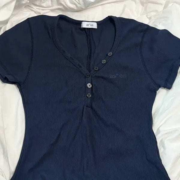 [BUNJANG] AZZON Button T Navy / 애즈온 버튼티 네이비