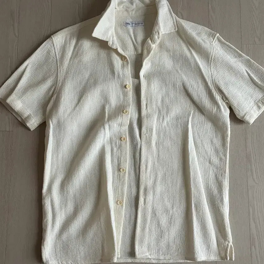 [BUNJANG] Zara Ribbed Collar T-Shirt / 자라 카라티 셔츠