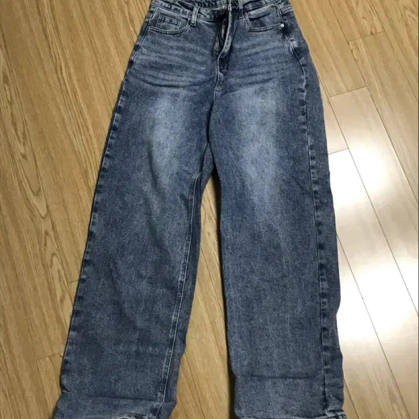 [BUNJANG] Boogishop High-Waisted Wide-Leg Pants Light Wash Size M / 하이웨스트 와이드 팬츠