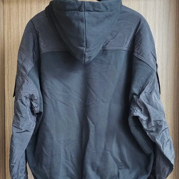 [BUNJANG] Juun.J Black Two-Tone Nylon Hooded Sweatshirt M / 준지 블랙 투톤 나일론 후드티 M