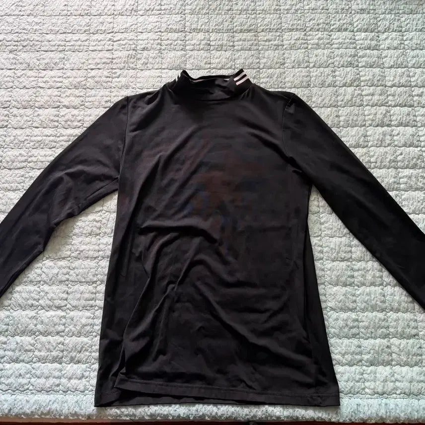 [BUNJANG] Venezia12 Golf Wear Long Sleeve T-Shirt / 베네시아12 골프웨어