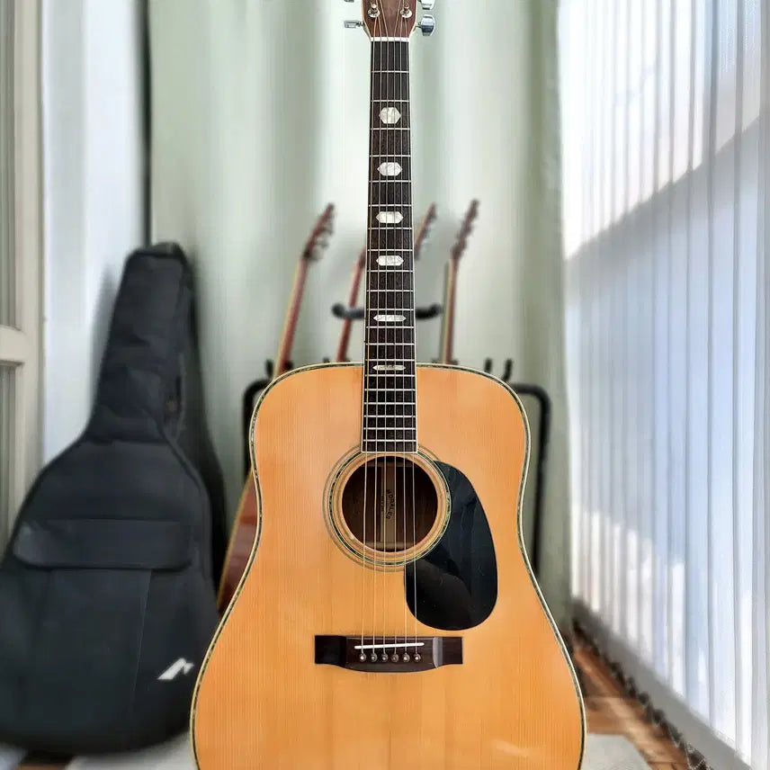 [BUNJANG] Vintage 1970s Morales M 20 Acoustic Guitar / 70년대 재팬 빈티지 올드 Morales 어쿠스틱 기타