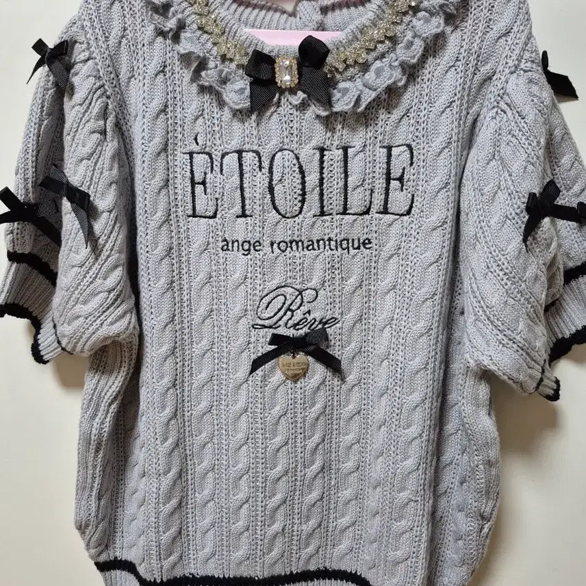 [BUNJANG] Liz Lisa Message Cable Knit Short Sleeve Top / 리즈리사 메세지 케이블 니트 탑 반팔 양산형 지뢰계 양지뢰