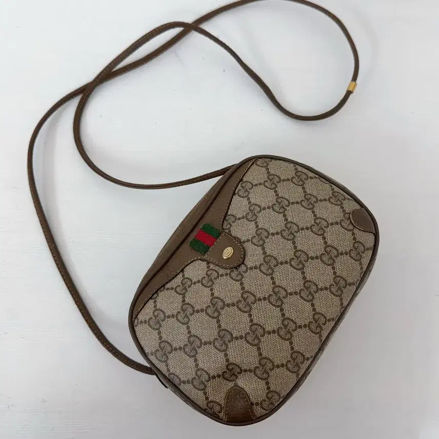 [BUNJANG] Gucci GG Supreme Camera Bag / 구찌 GG 수프림 카메라백 정품