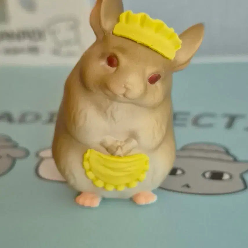 [BUNJANG] Chiratchayimase Chinchilla Maid Gacha Figure / 가챠 치랏샤이마세 친칠라 메이드 판매