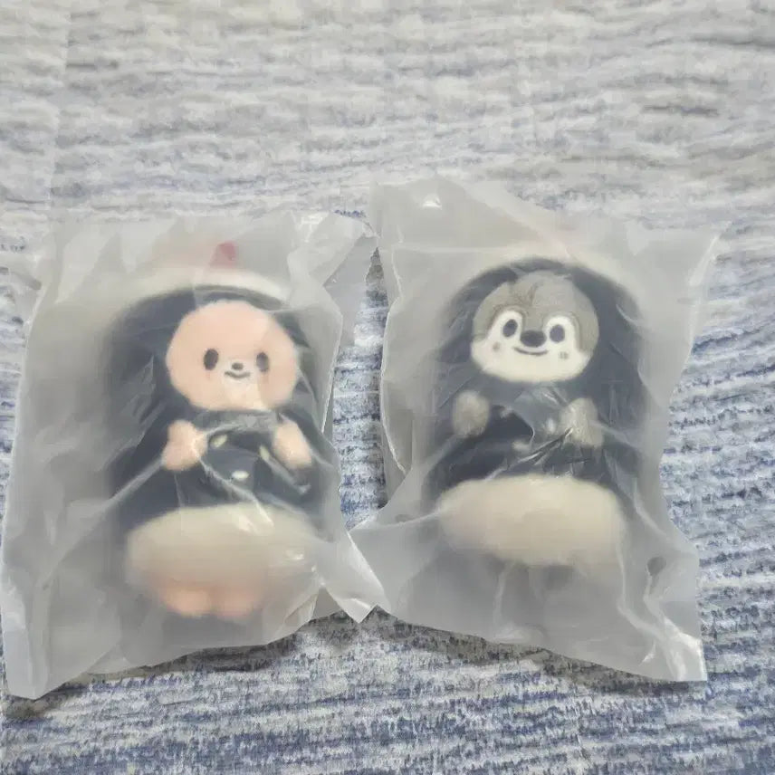 [BUNJANG] Stray Kids SKZOO Wolf Chan & FoxI.Ny Keyring Seoul Ver. / 스트레이키즈 팝업 스키주 키링 서울 Ver. : 방찬 아이엔
