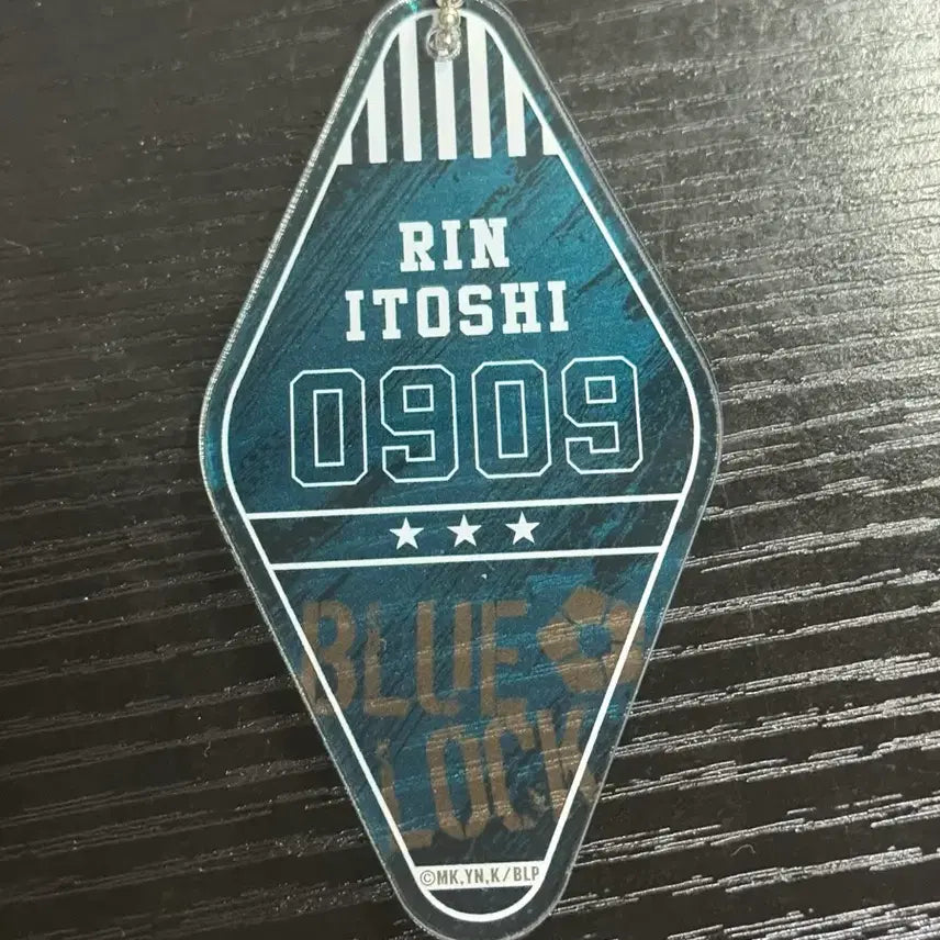 [BUNJANG] Blue Lock Isagi Yoichi Hotel Acrylic Charm / 블루록 이토시 린 호텔 키링