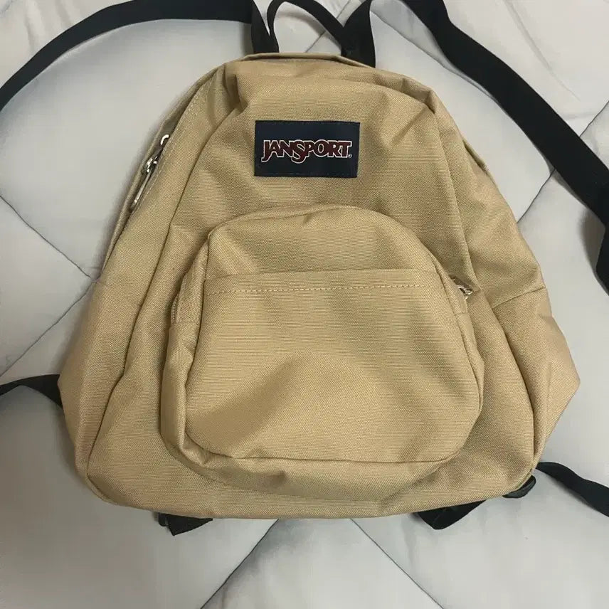 [BUNJANG] JanSport Half Pint Mini Backpack Beige / 잔스포츠 하프파인트 미니 백팩 판매