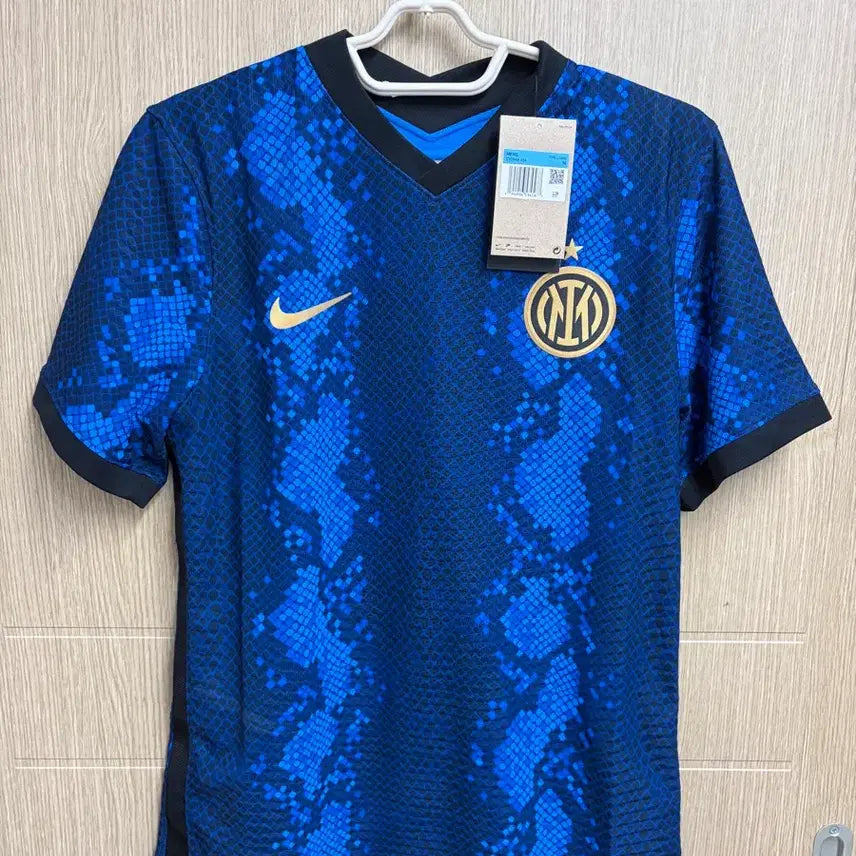 [BUNJANG] Inter Milan 21/22 Authentic Home Jersey Size M / 21 22 인터밀란 어센틱 홈 택체