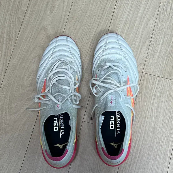 [BUNJANG] Mizuno Morelia Neo Football Boots 260 / 미즈노 모렐리아 네오 축구화 260