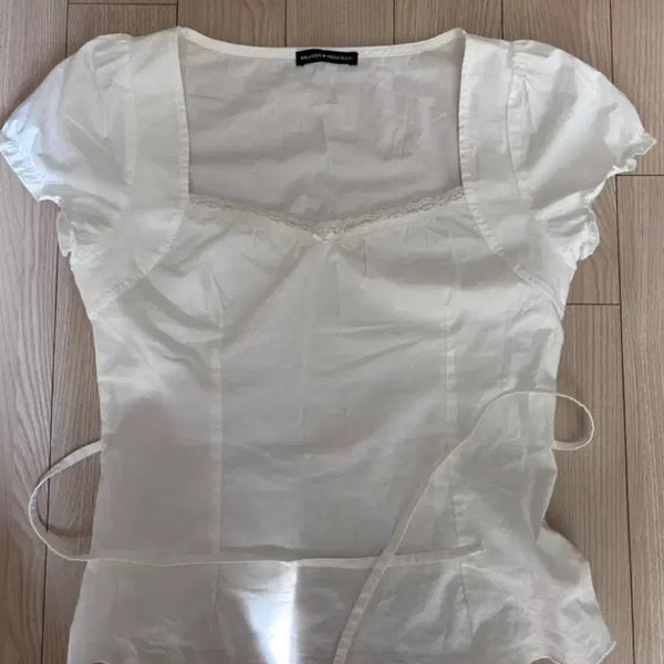 [BUNJANG] Brandy Melville Blouse / 브랜디멜빌 블라우스