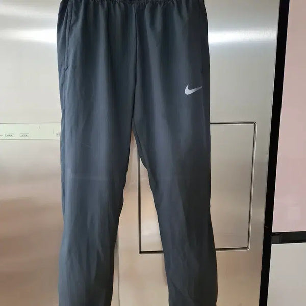 [BUNJANG] Nike Training Pants Black / 나이키 트레이닝 팬츠 검정