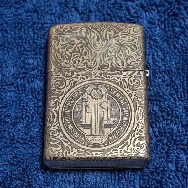 [BUNJANG] 15 Year Custom Engraved Brass Zippo Lighter / 15년) 콘스탄틴 성 베네닉토 레이져 각인 커스텀 황동지포