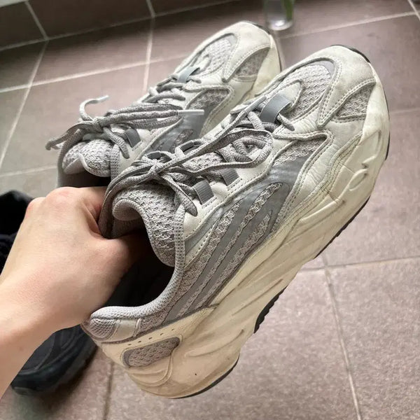[BUNJANG] Adidas Yeezy Boost 700 V2 Static 2022 / 아디다스 이지 부스트 700 V2 스태틱 2022