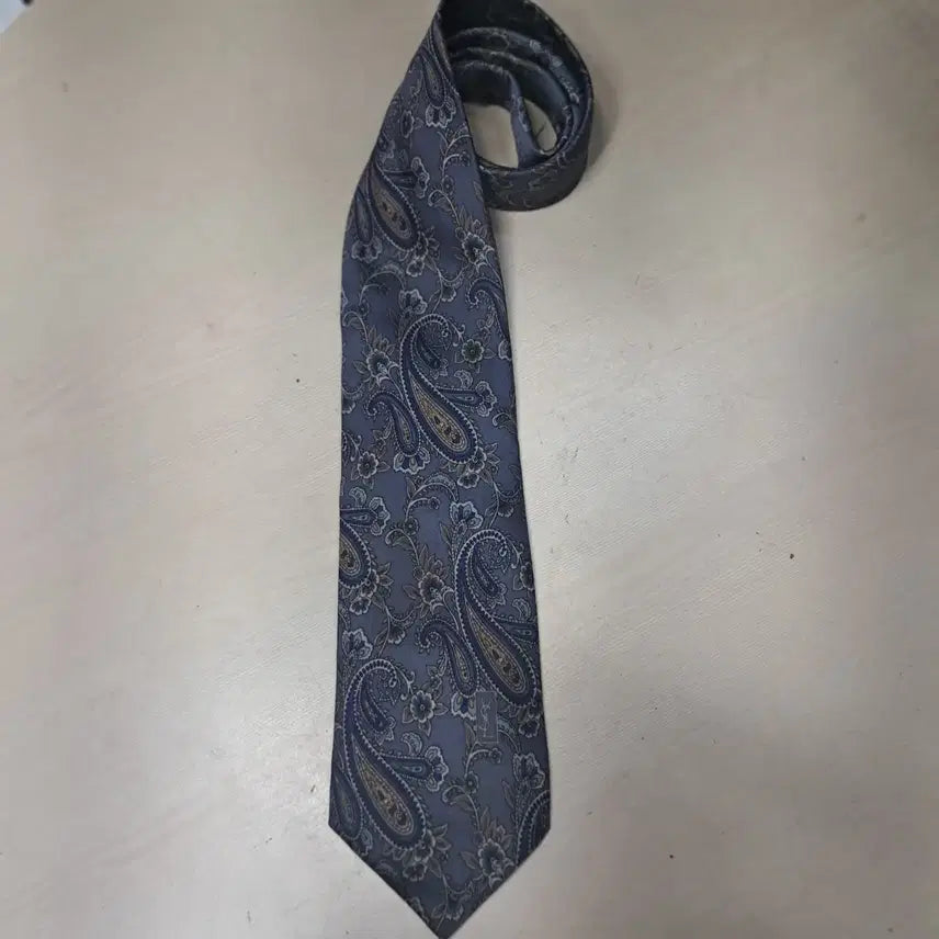 [BUNJANG] Saint Laurent Paisley Pattern Necktie / 생로랑넥타이 페이즐리 패턴