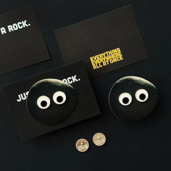 [BUNJANG] Everything Everywhere All at Once Movie Badge / 구매)영화 에브리씽 에브리웨어 올 앳 원스 에에올 뱃지