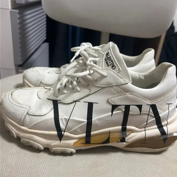 [BUNJANG] Valentino Garavani VLTN Sneakers White / 발렌티노 가라바니 VLTN 스니커즈 화이트