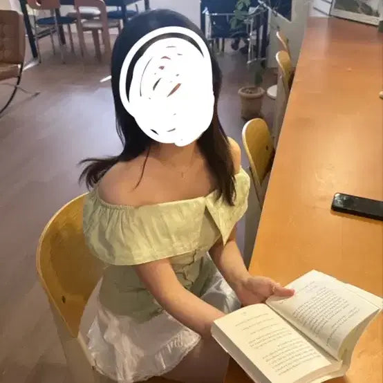 [BUNJANG] Off-the-Shoulder Shirred Dress - Light Green / 오프숄더 셔링 원피스 연두색