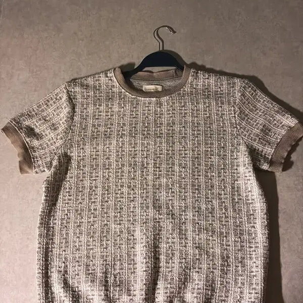 [BUNJANG] Muscle Fit Short Sleeve Knit Top / 디올 느낌 나는 머슬핏 반팔 니트