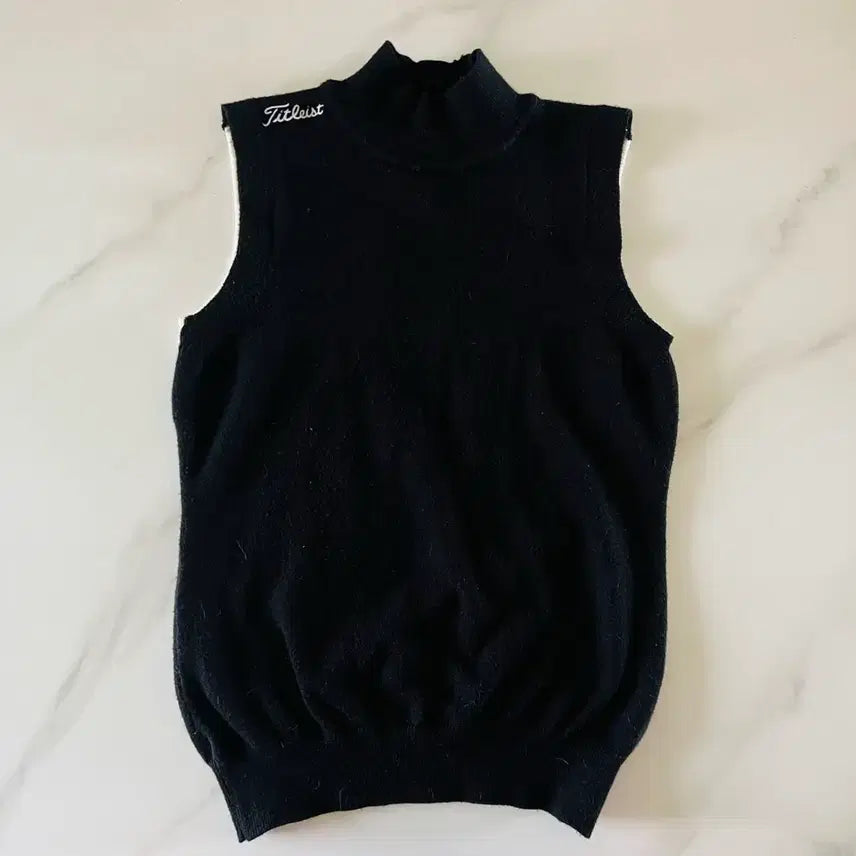 [BUNJANG] Titleist Black Golf Knit Vest (S) / [정품] 타이틀리스트 (Titleist) 블랙 골프 니트 조끼 / 베스트(S)