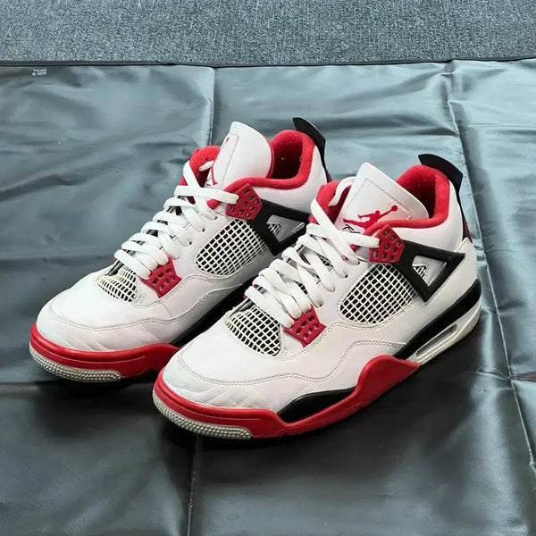 [BUNJANG] Nike Air Jordan 4 Fire Red (285mm) / [285] 나이키 에어 조던 4 파이어 레드
