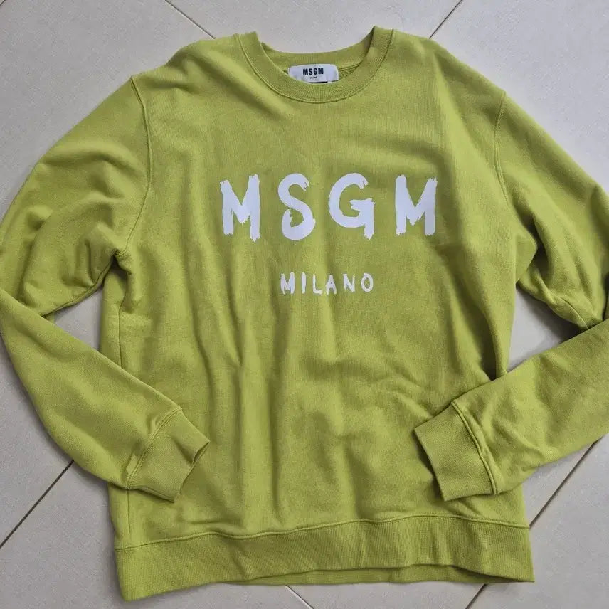 [BUNJANG] MSGM Sweatshirt Lime Green Size 105 / msgm 맨투맨 105