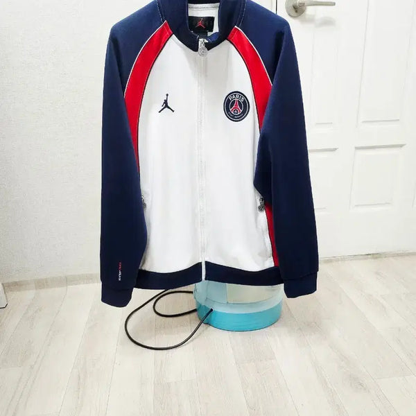 [BUNJANG] Nike Jordan PSG Paris Saint-Germain Big Logo Track Jacket White Navy / (100)L 우주매물 나이키조던 (PSG) 파리생제르망 빅로고 [화이트네이비] 트랙탑져지